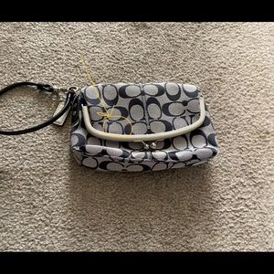 Coach Kiss Lock Fold Over Clutch Wristlet